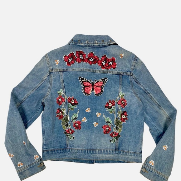 Bagatelle Collection Embroidered Floral Butterfly Bee Trucker Denim Jack… - Picture 2 of 15